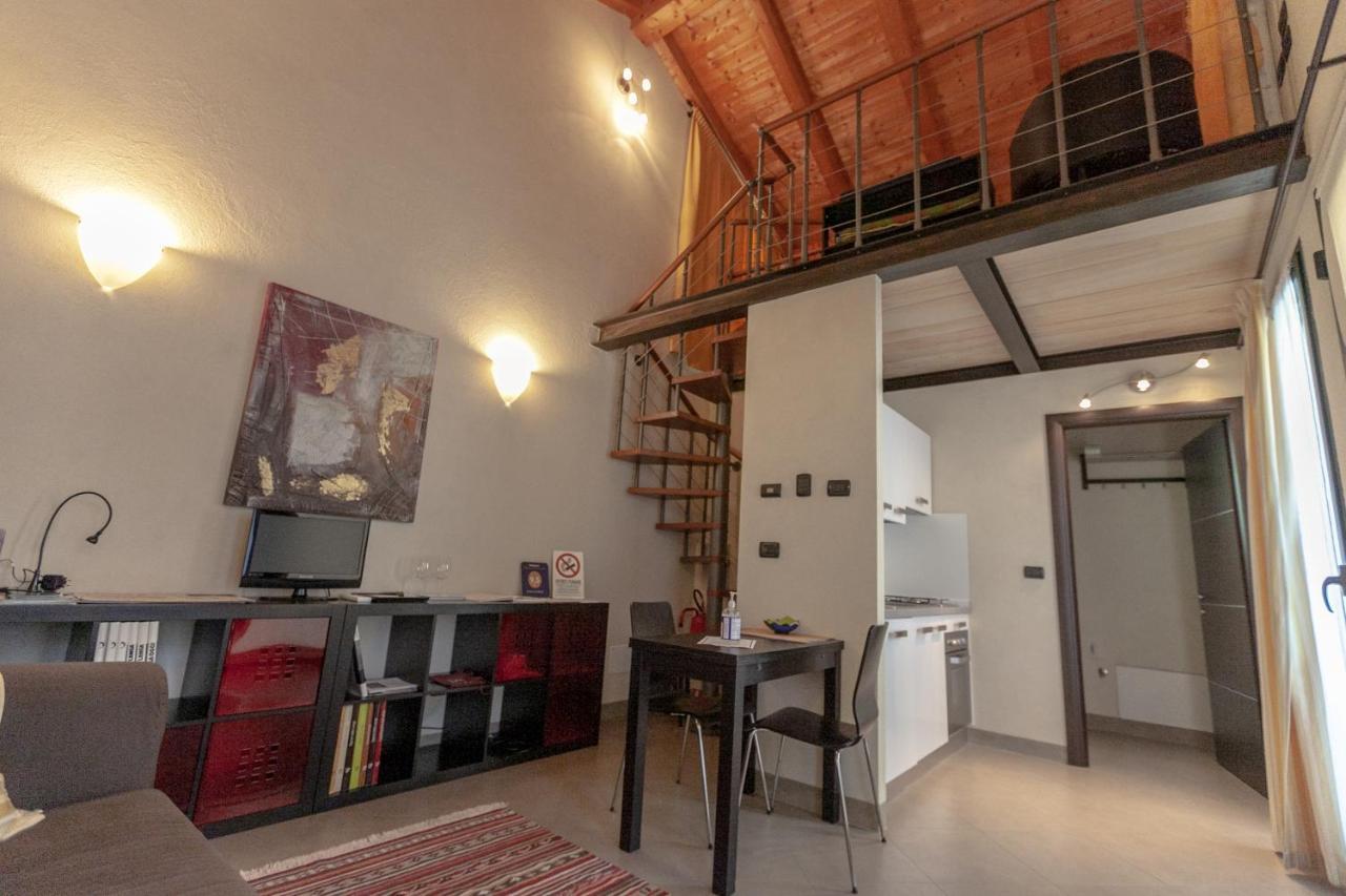 Al Centro Del Borgo Apartment Guarene Екстериор снимка