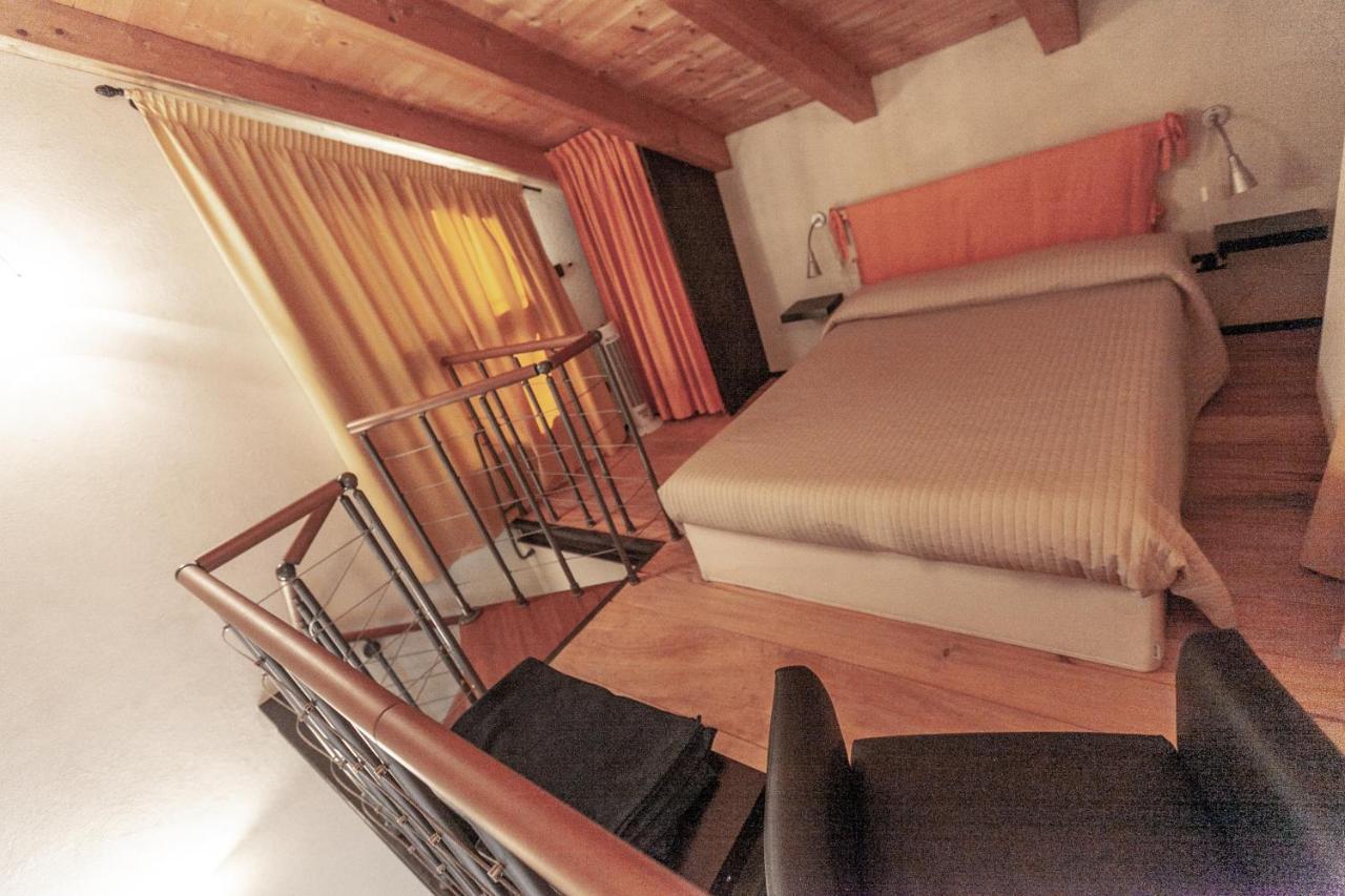 Al Centro Del Borgo Apartment Guarene Екстериор снимка