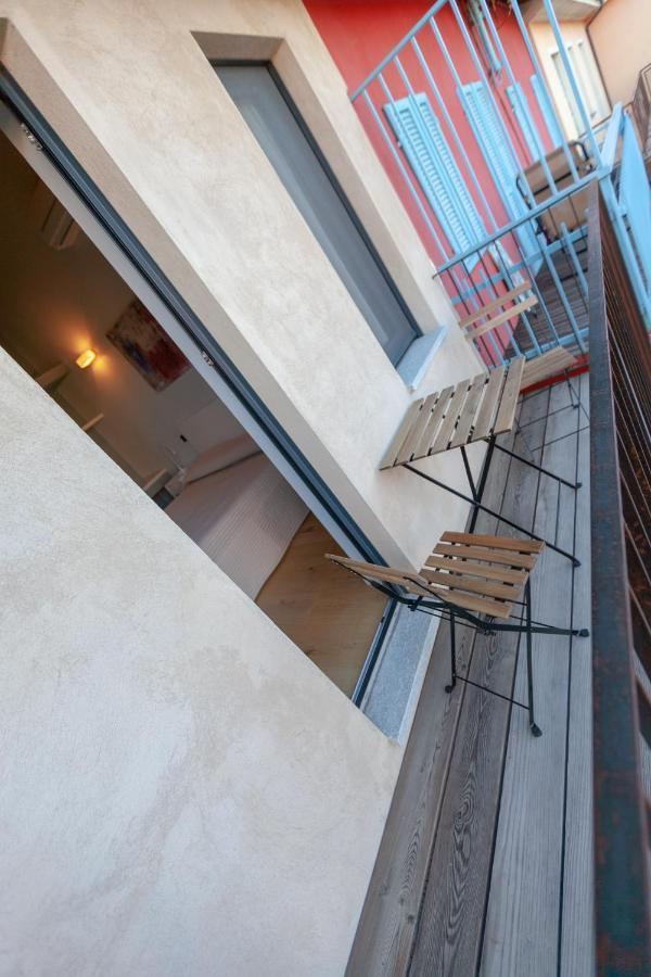 Al Centro Del Borgo Apartment Guarene Екстериор снимка