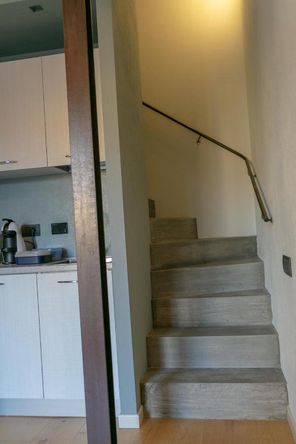 Al Centro Del Borgo Apartment Guarene Екстериор снимка